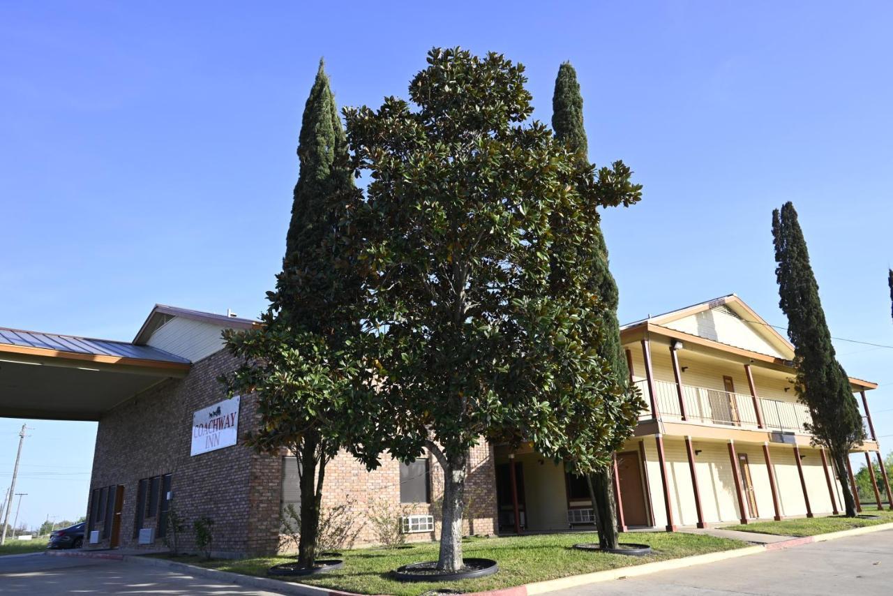 Coachway Inn Luling Экстерьер фото